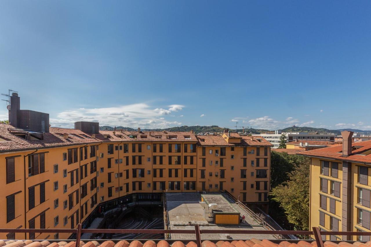 New!Apt 2 Min Walk From Bologna Central Station Apartment Exterior photo